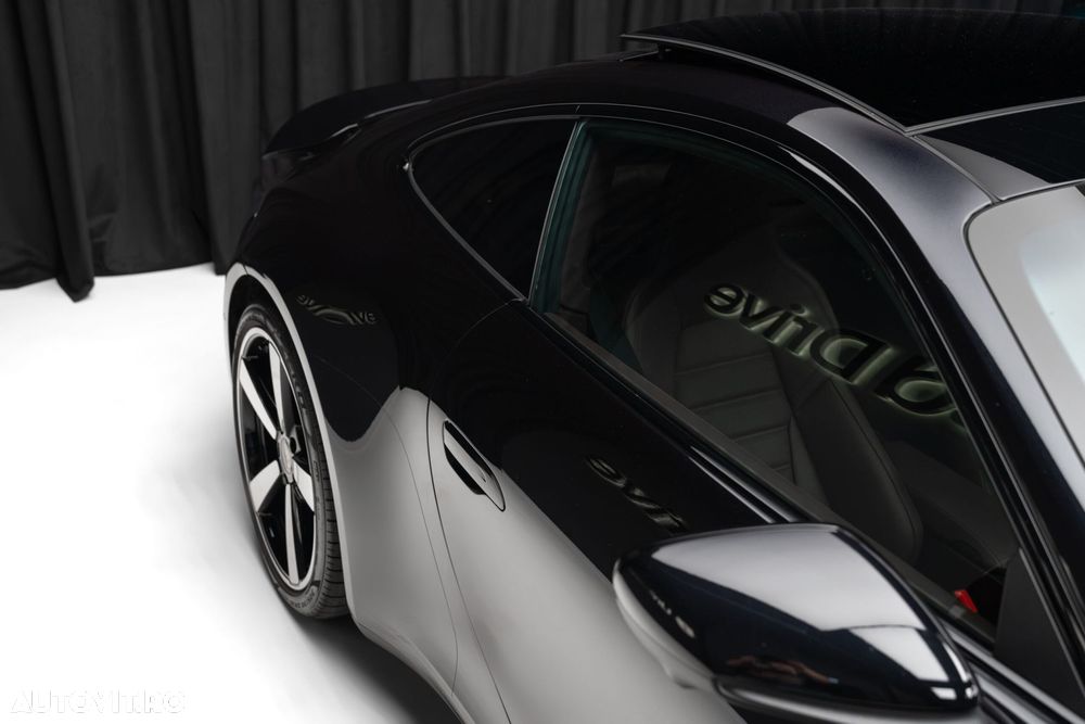 Porsche 992 - 4