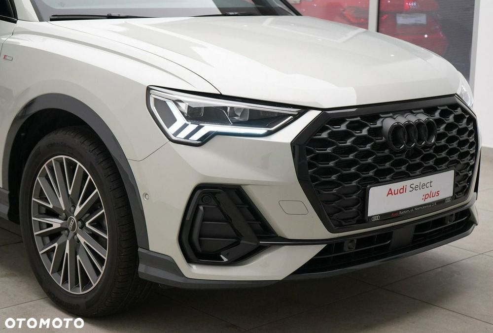 Audi Q3 Sportback - 7