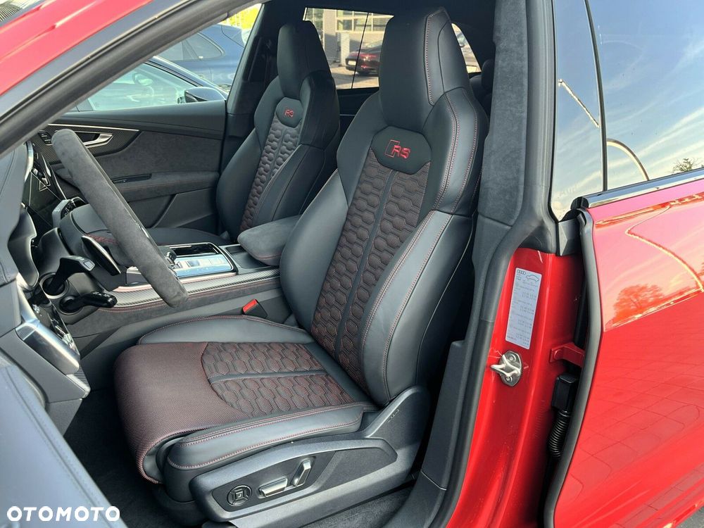Audi RS Q8 - 21