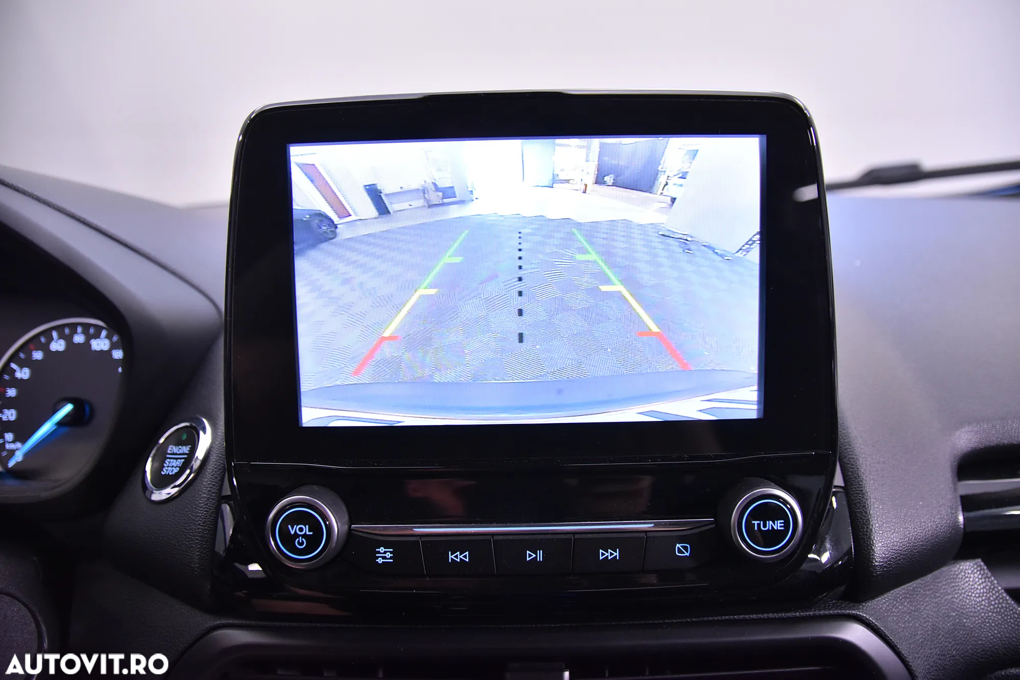 Ford EcoSport - 18