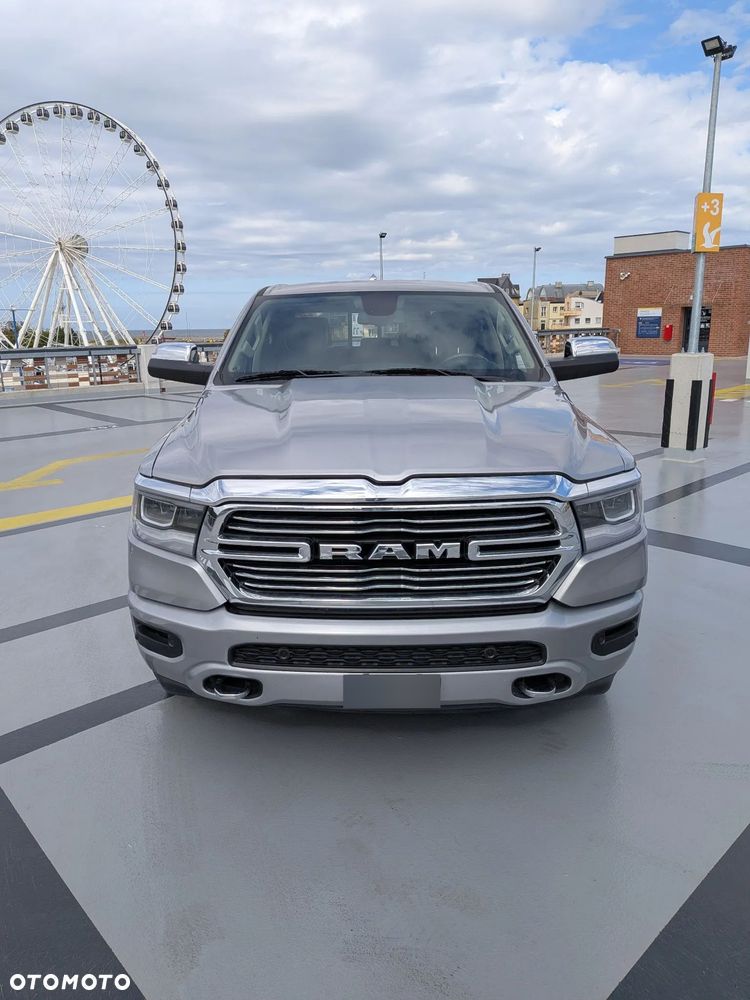 RAM 1500 5.7 Crew Cab Laramie - 5