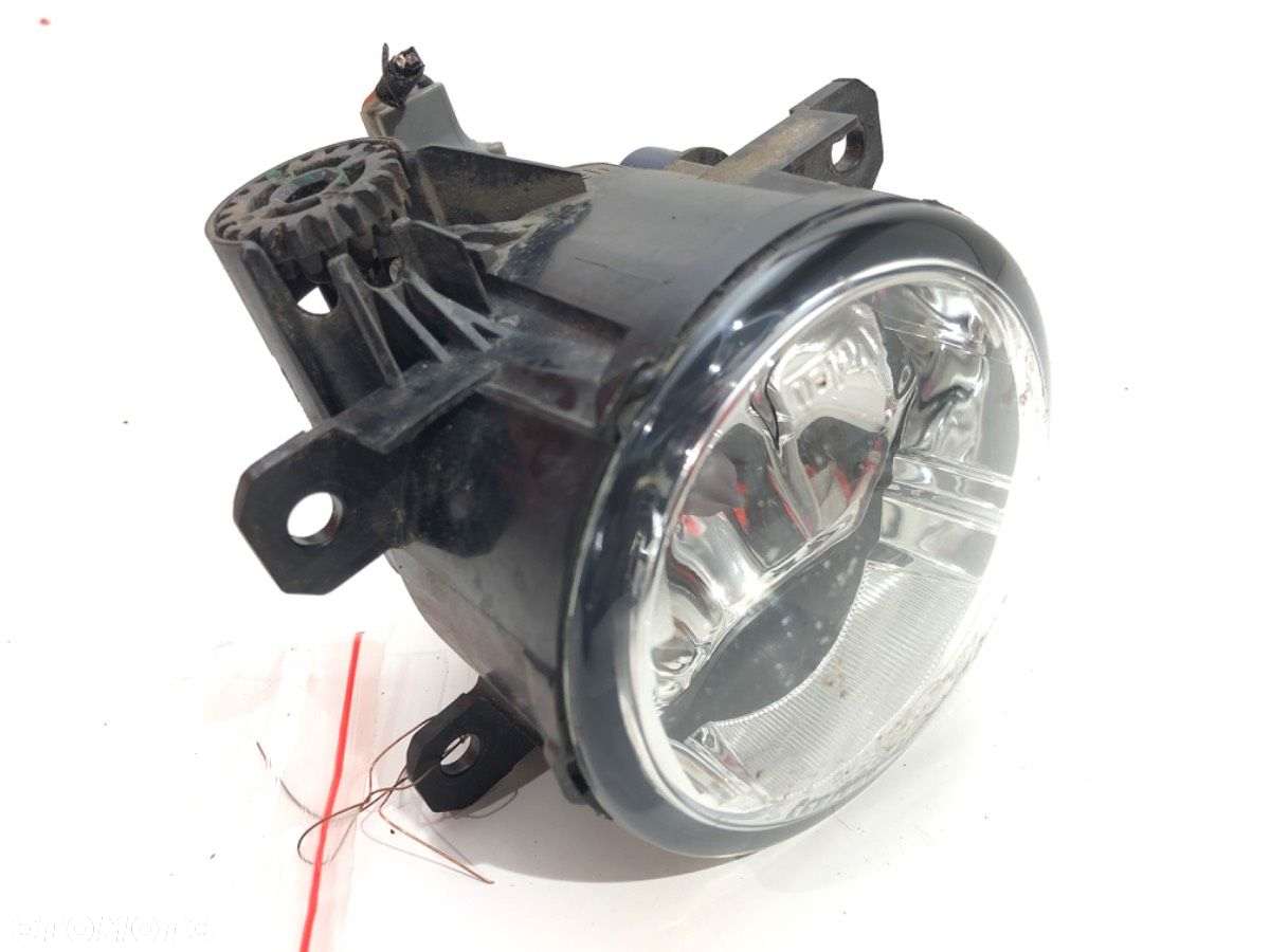 HALOGEN PRAWY PRZÓD - 217.00 PLN - JEEP COMPASS (MP, M6) 2016 - 2022 2.4 MultiAir 4x4 129 kW [175 - 2