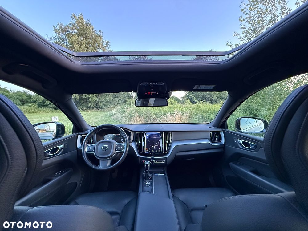 Volvo XC 60 D3 Drive-E Momentum - 8