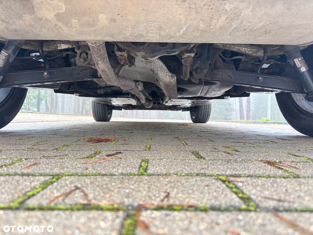 Nissan Qashqai 1.6 Tekna - 25