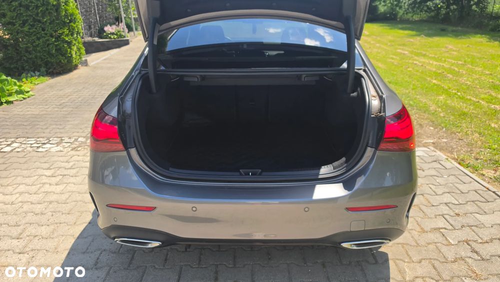 Mercedes-Benz Klasa A 220 d AMG Line 8G-DCT - 16