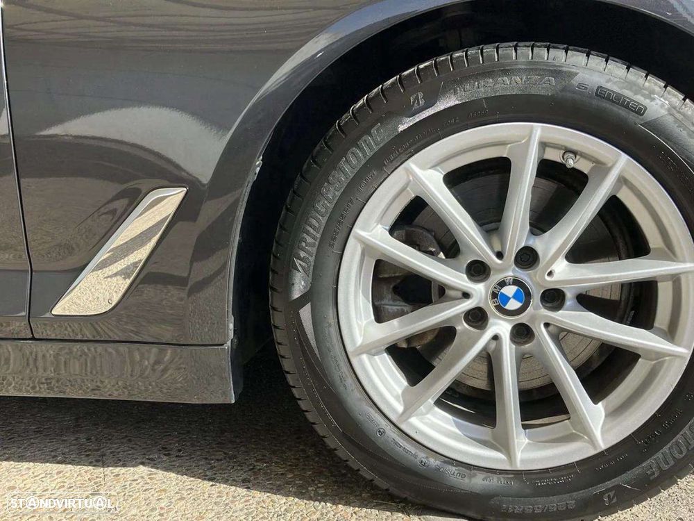 BMW 520 d Auto - 17