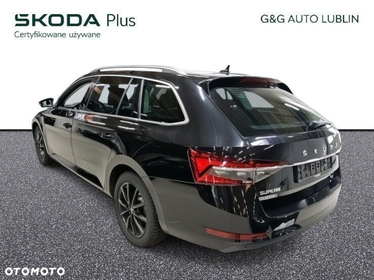 Skoda Superb 2.0 TDI SCR Style DSG - 4