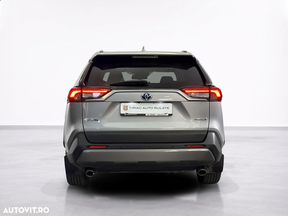 Toyota RAV4 - 5