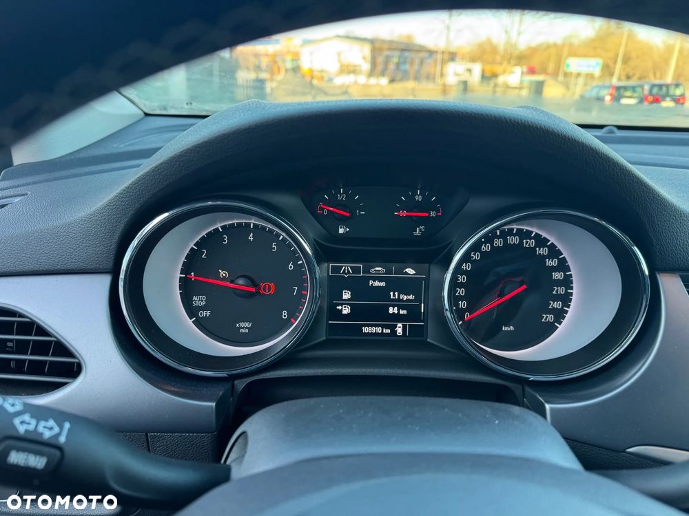 Opel Astra 1.2 T Edition S&S - 11