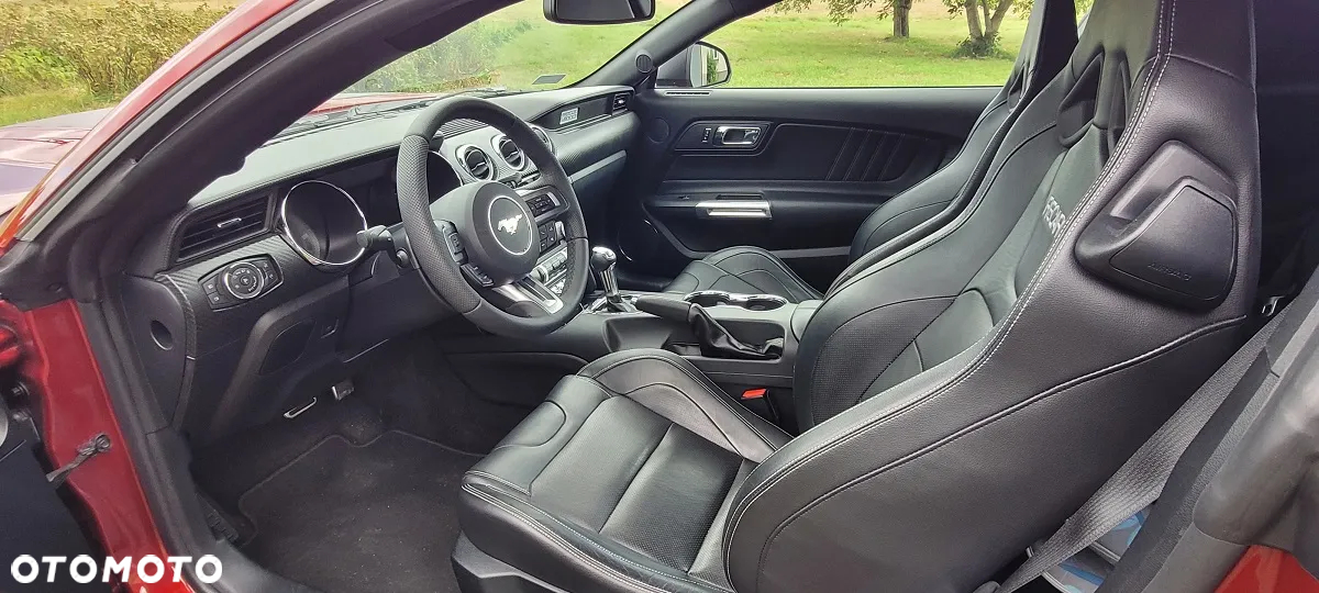 Ford Mustang 5.0 V8 GT - 16