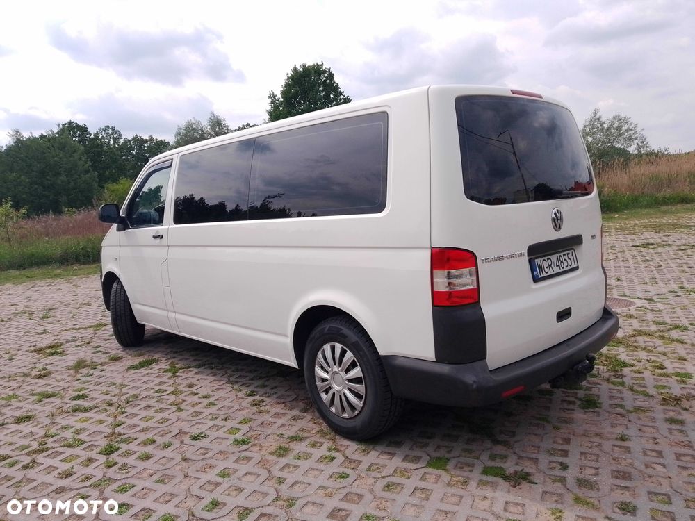 Volkswagen Transporter - 2