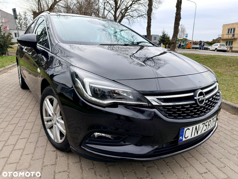 Opel Astra 1.6 CDTI Essentia - 14