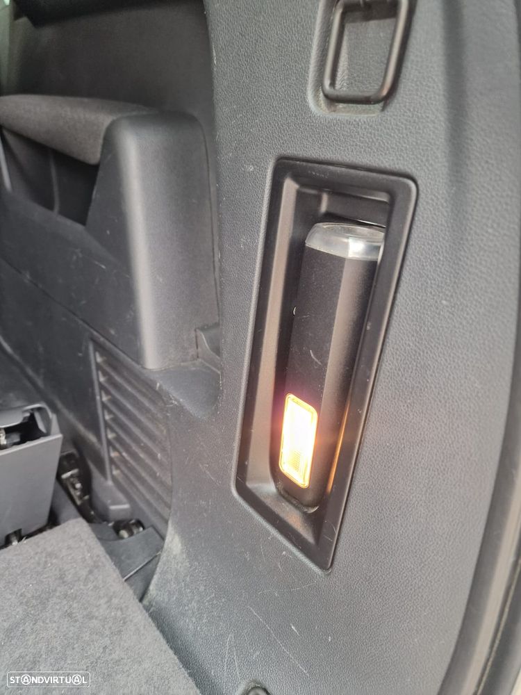 Peugeot 5008 1.6 HDi Executive JLL17 - 14