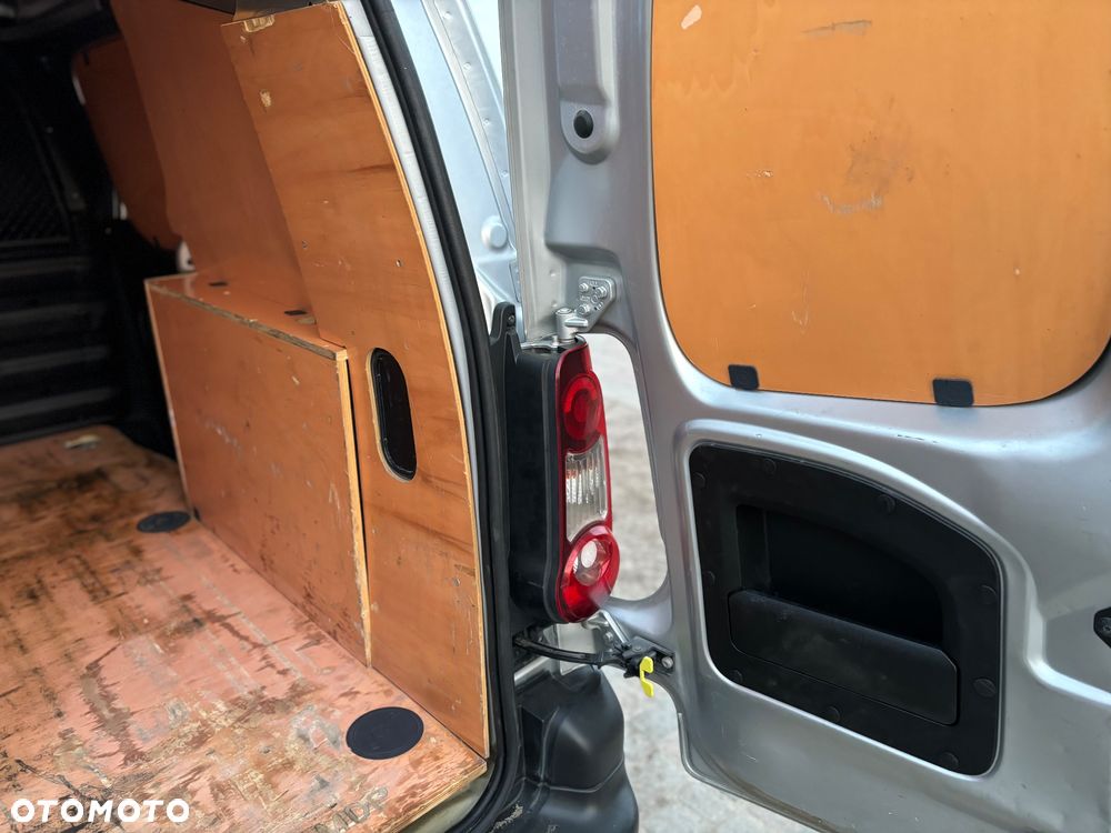 Peugeot Partner - 16