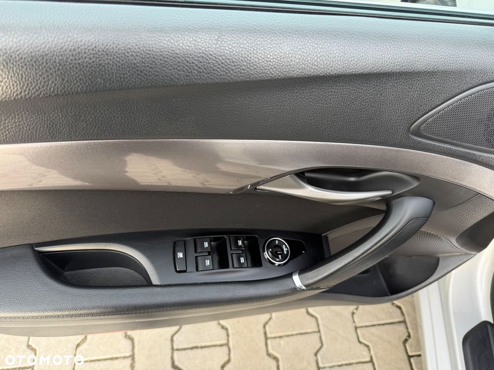 Hyundai i40 Kombi 1.7 CRDi Classic - 21