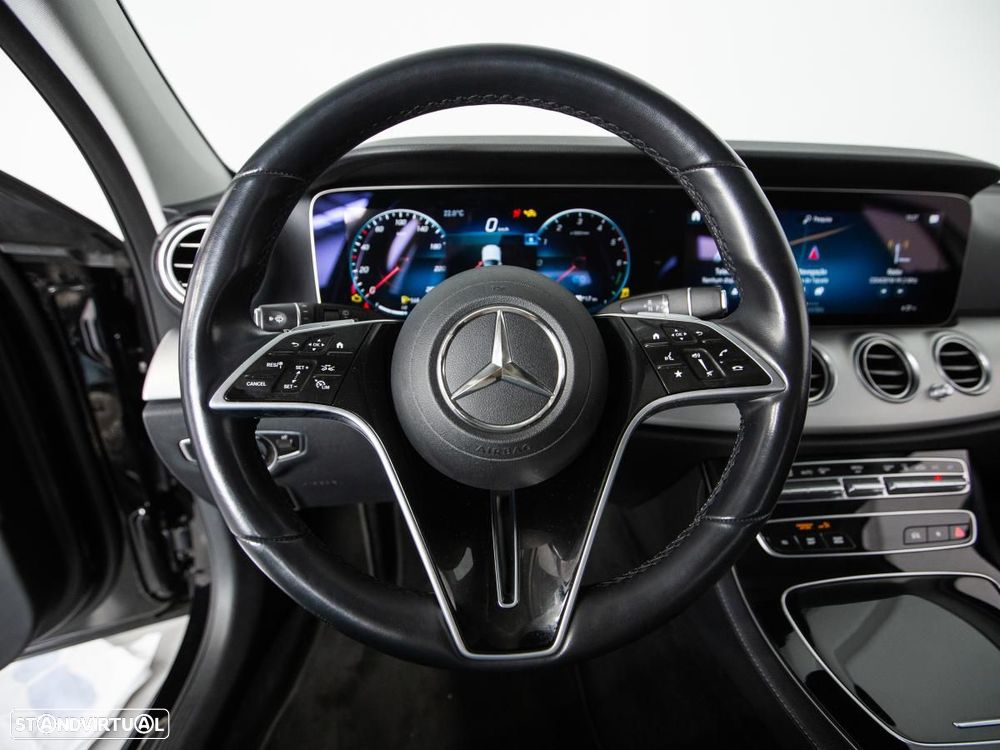 Mercedes-Benz E 300 de Avantgarde - 15