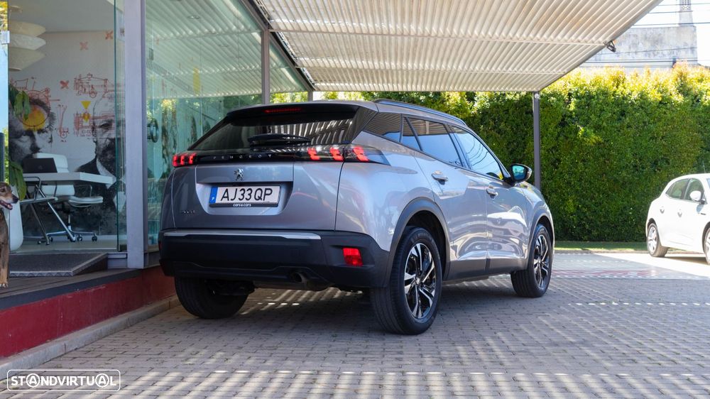 Peugeot 2008 1.2 PureTech Allure Pack - 3