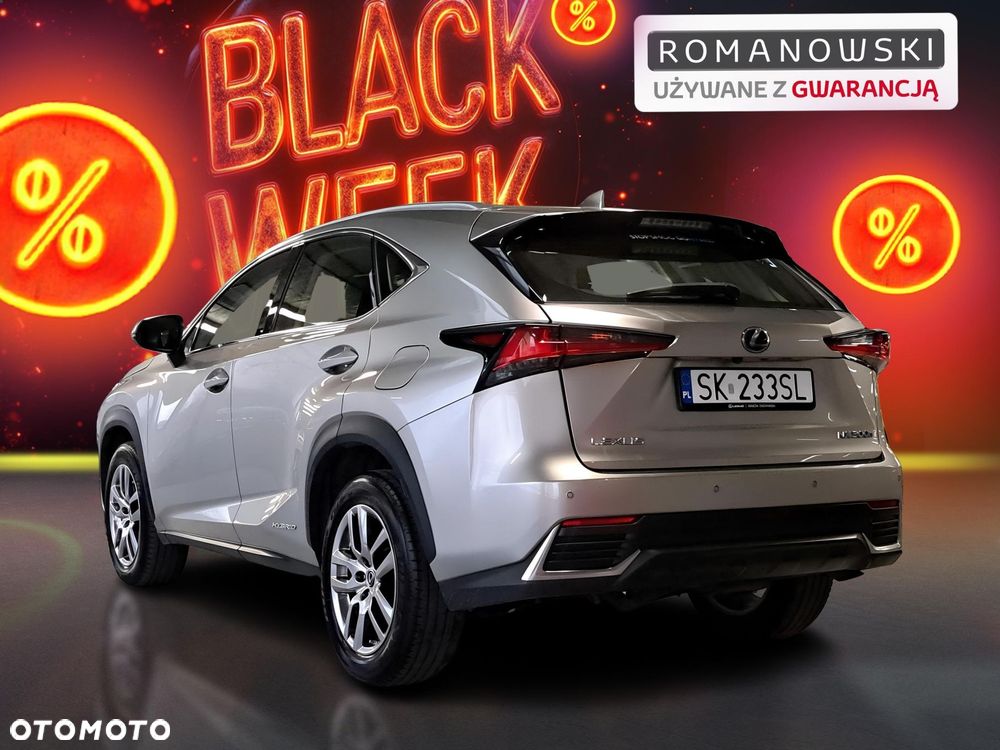 Lexus NX 300h Business Edition AWD - 3