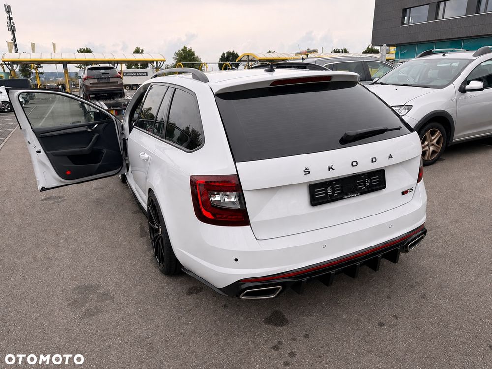 Skoda Octavia 2.0 TDI 4x4 RS Challenge DSG - 4