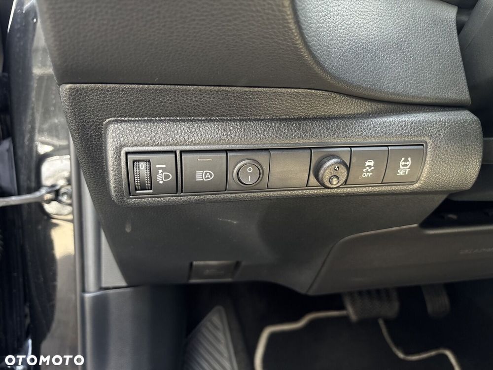 Toyota Corolla 1.8 Hybrid Comfort - 19