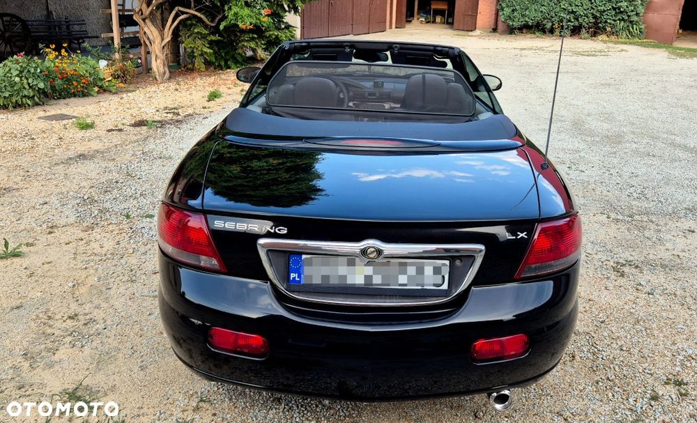 Chrysler Sebring - 2