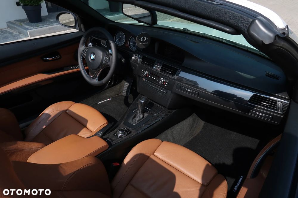 BMW Seria 3 335i - 23