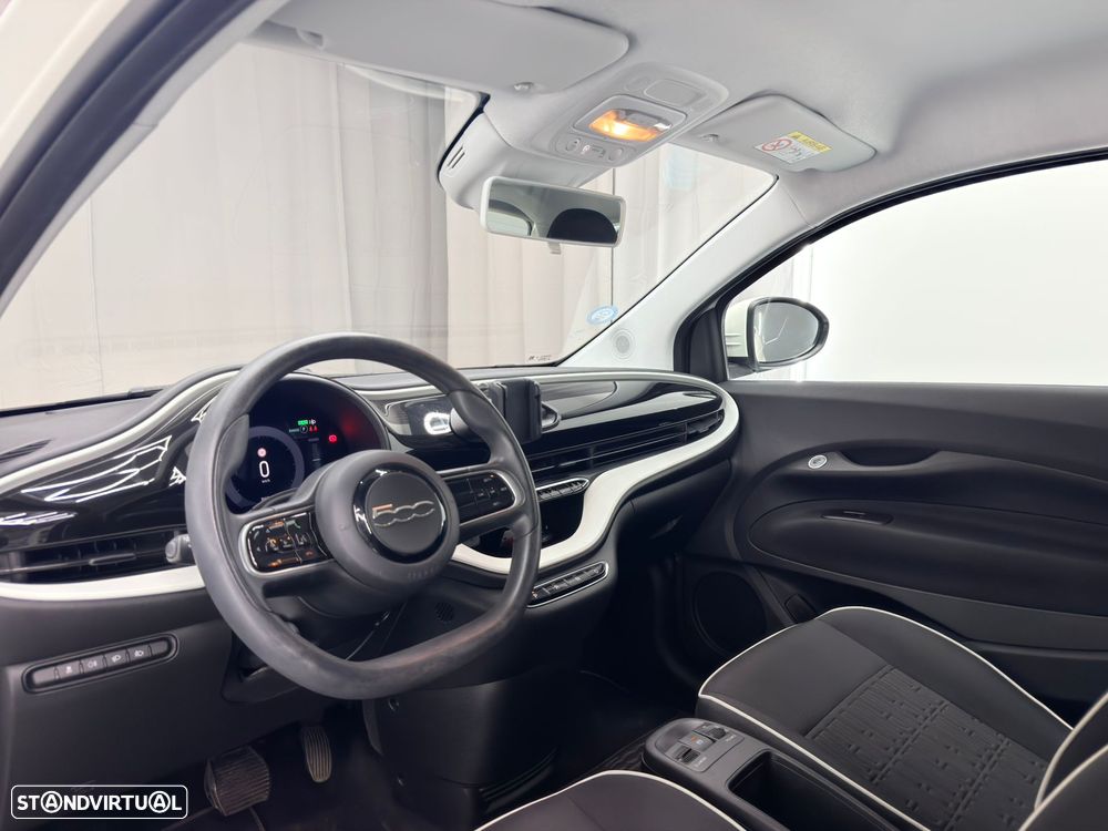 Fiat 500e Action - 20