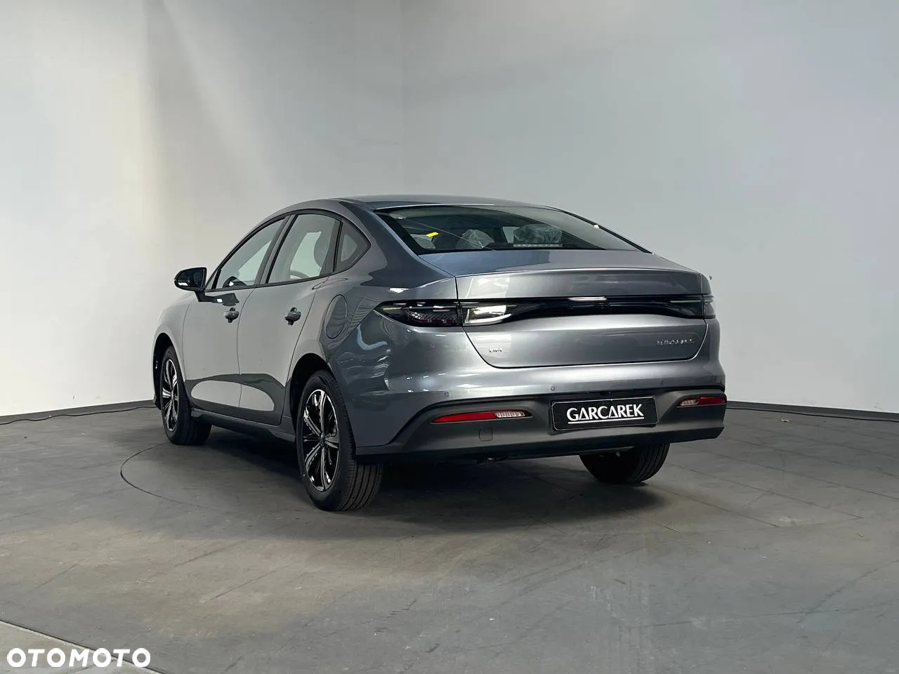 BYD Inny - 5
