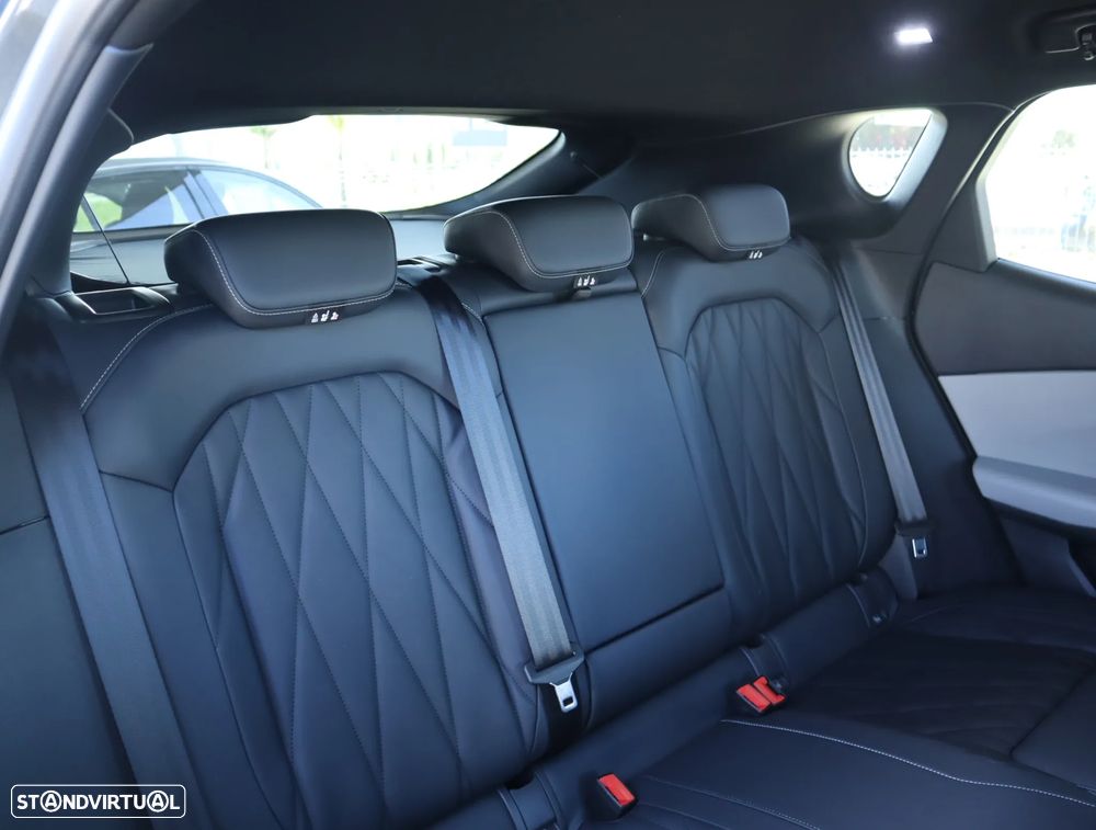 Ford Capri 77 kWh Premium - 22