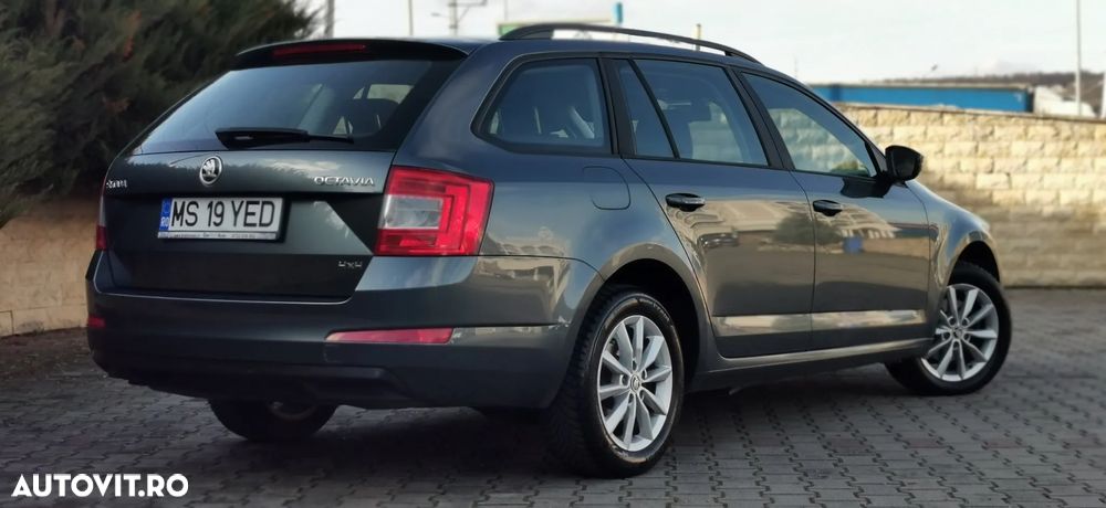 Skoda Octavia 1.6 TDI (Green tec) 4x4 Style - 20