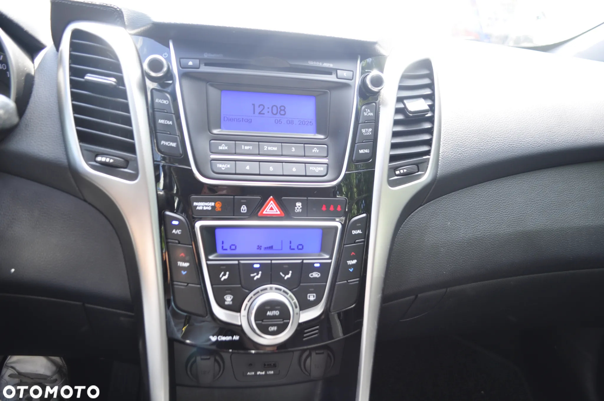 Hyundai i30 1.4 Premium - 17