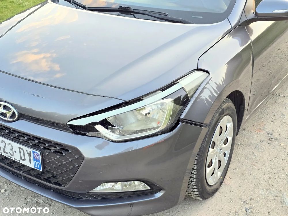 Hyundai i20 1.1 CRDi Passion - 9