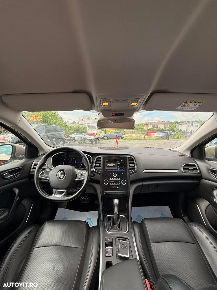 Renault Megane TCe EDC Intens - 21
