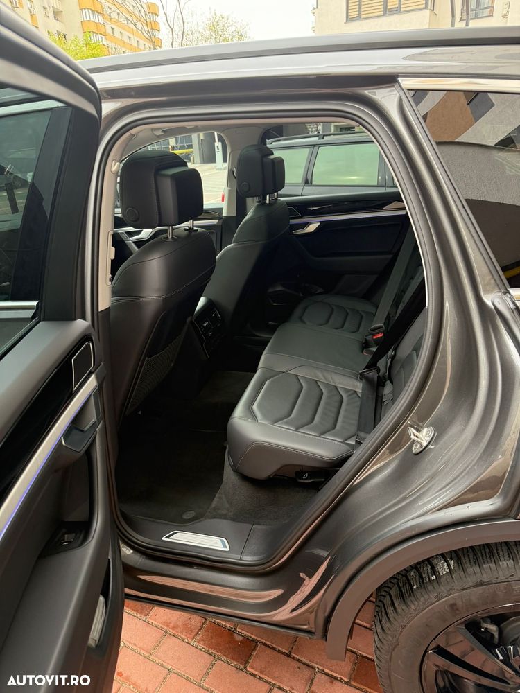 Volkswagen Touareg V6 TDI Elegance - 10