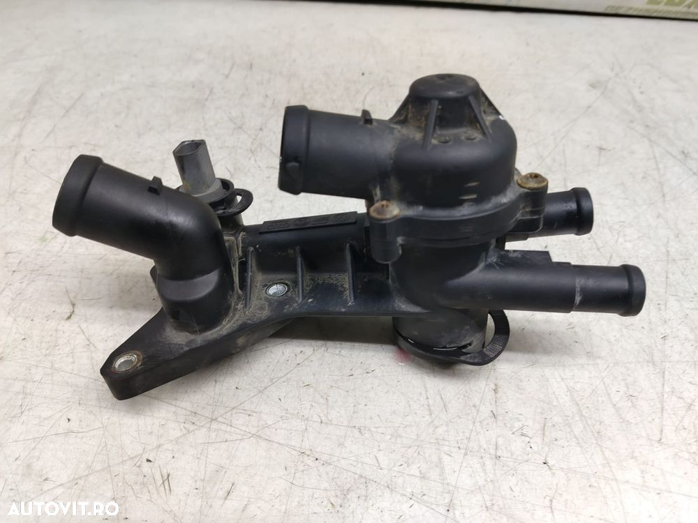 Carcasa termostat 1.2 benzina azq 03c121111b Volkswagen VW Polo 4 9N - 2
