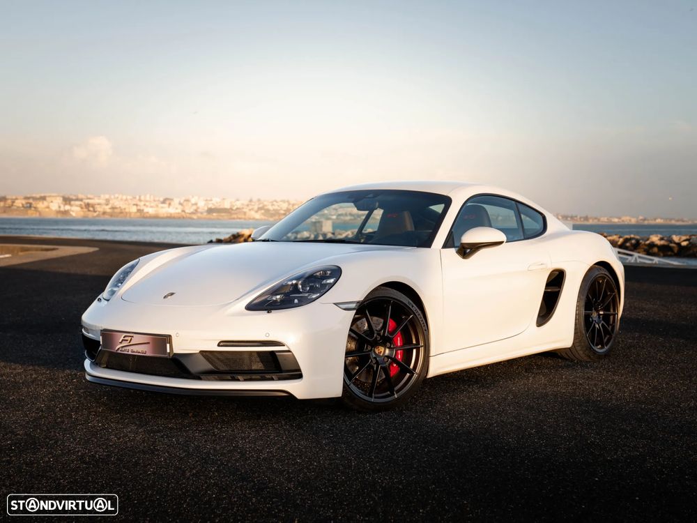 Porsche 718 Cayman GTS 4.0 - 1