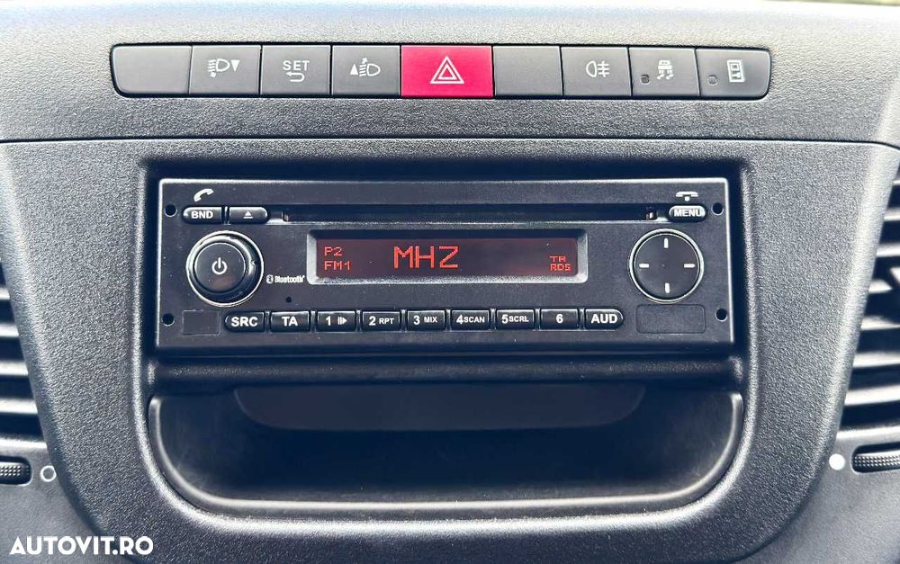 Iveco DAILY PUNTE DUBLA SPATE - 24