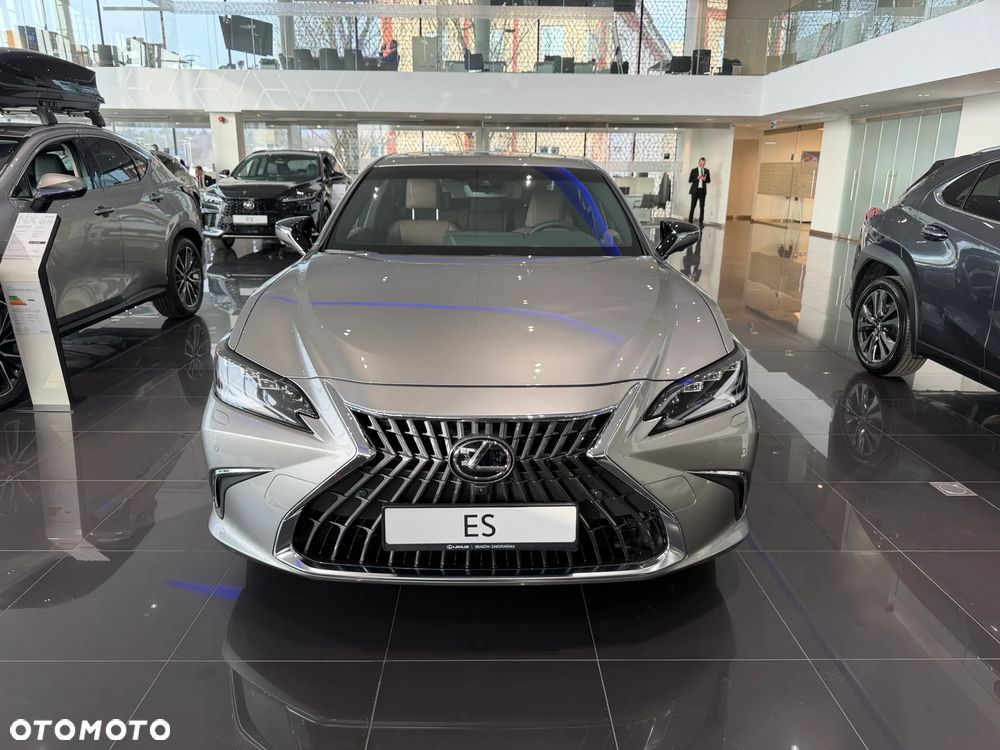 Lexus ES 300h Prestige - 3