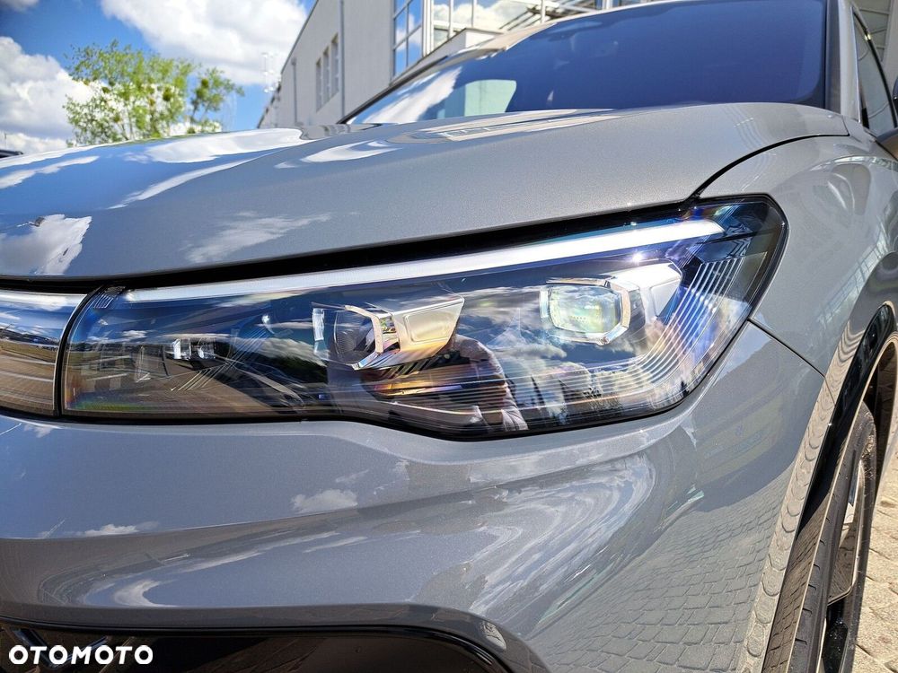 Volkswagen Tiguan 2.0 TDI R-Line DSG - 41