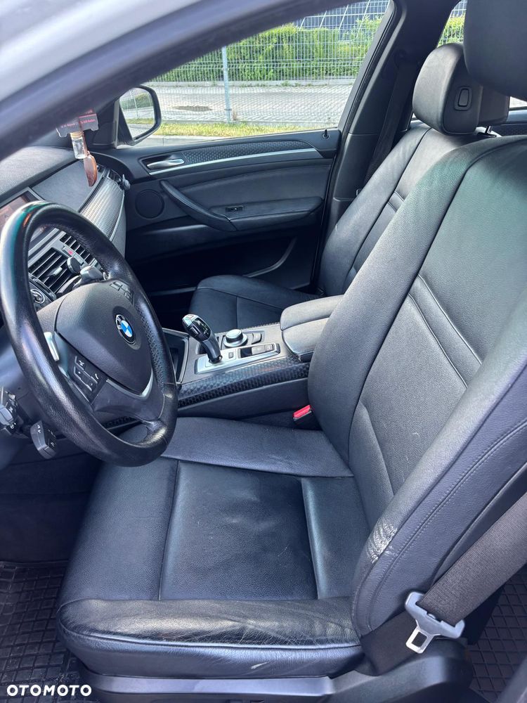 BMW X6 - 14