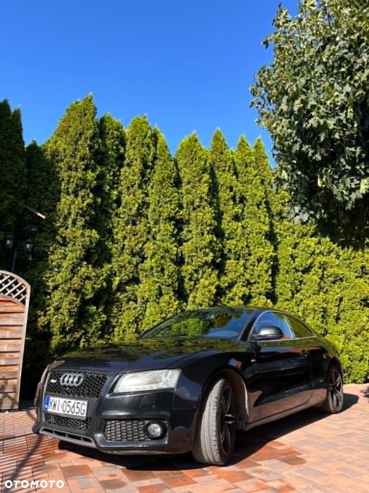 Audi A5 2009 photo 2