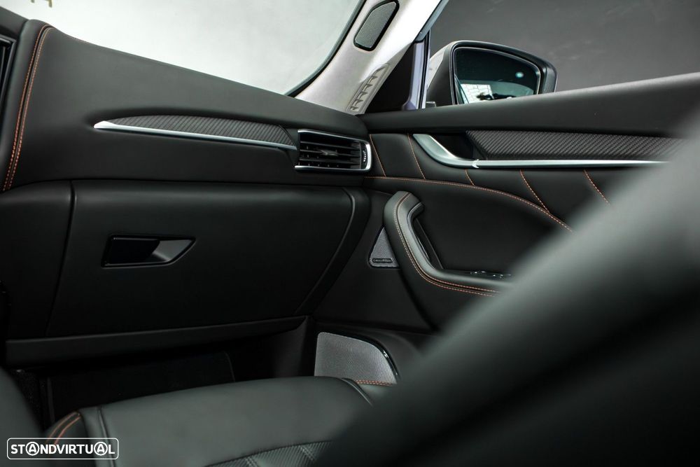 Maserati Levante 3.0 V6 S - 9