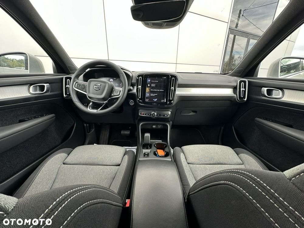 Volvo XC 40 T4 Plug-In Hybrid Core - 19