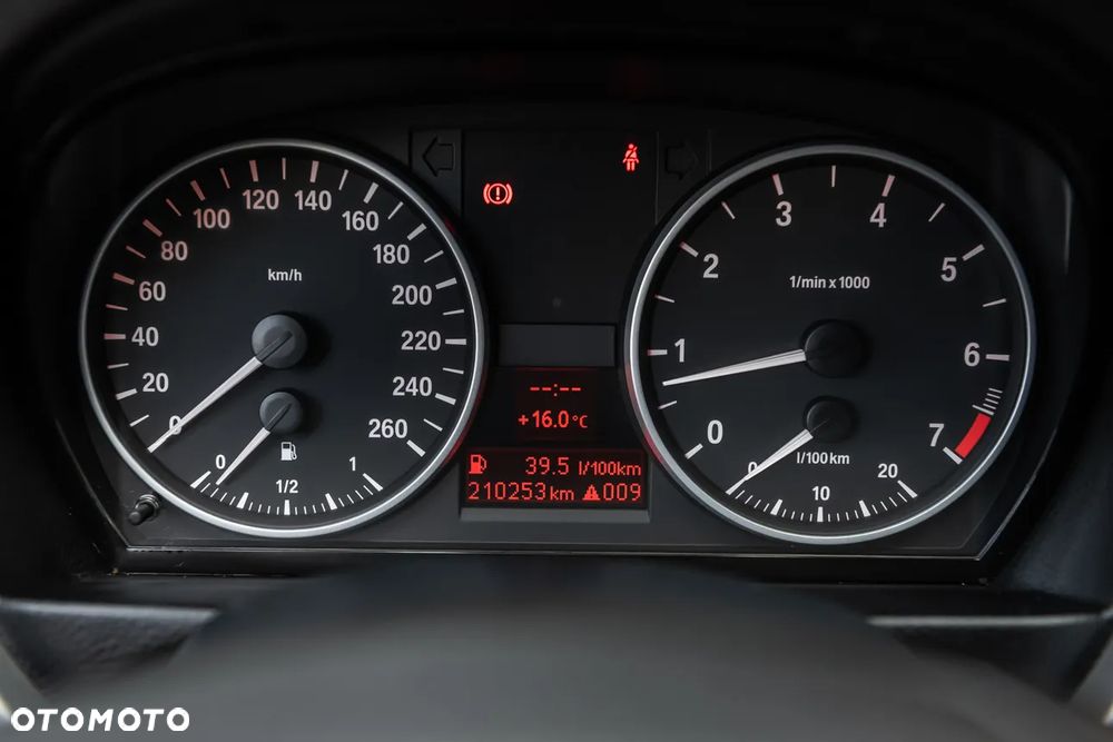 BMW Seria 3 - 16