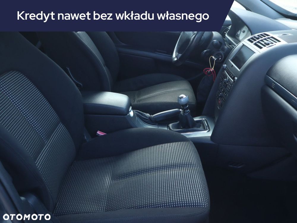 Peugeot 407 - 11