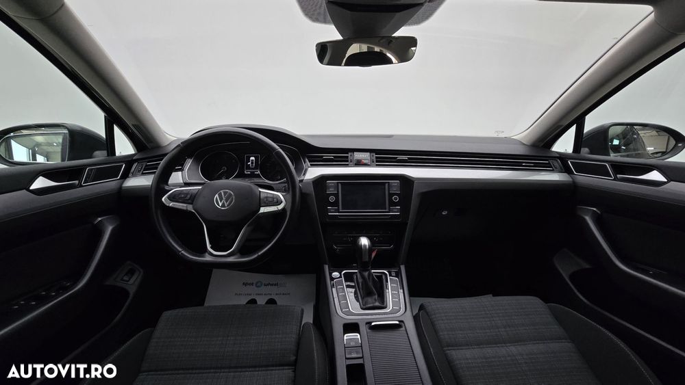 Volkswagen Passat - 14