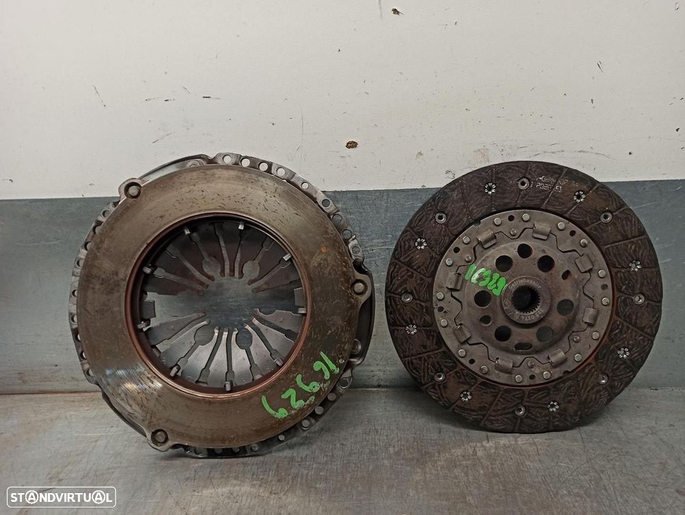 KIT EMBRAIAGEM SEAT TOLEDO II 2003 -038141025P - 2