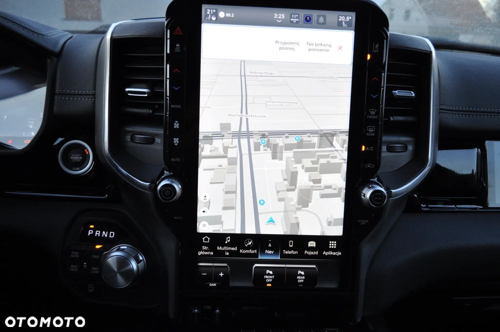 RAM 1500 Laramie Night Premium - 32