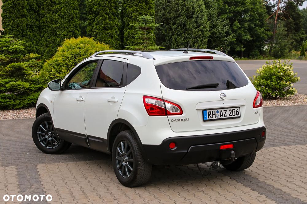 Nissan Qashqai 2.0 dCi DPF tekna - 16