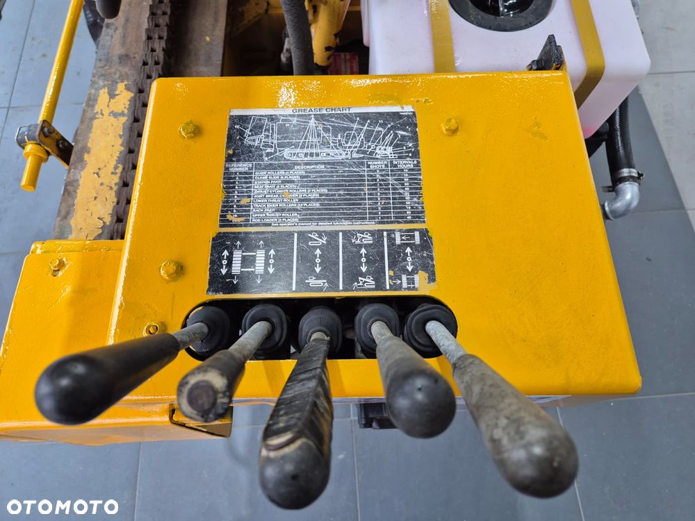 Vermeer D16X20A NAVIGATOR / WIERTNICA HORYZONTALNA / SYSTEM PŁUCZKOWY / SERWISOWANY / SILNIK PERKINS / STAN BARDZO DOBRY / PRZEWIERTY STEROWANE /  MOŻLIWOŚĆ TRANSPORTU - 30